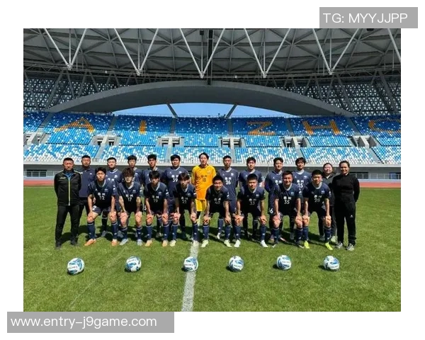 苏州东吴足球迎战泰州球队全力争胜展现实力与激情