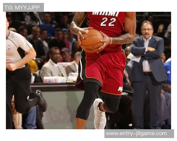 迈阿密热火与底特律活塞激战正酣谁能在这场对决中笑到最后