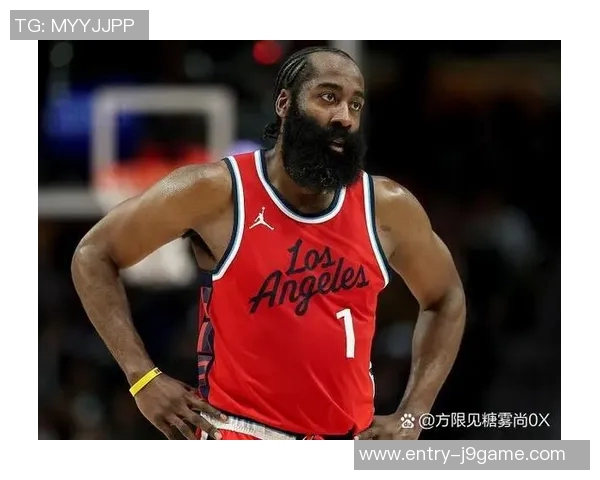 马刺与火箭第二场激战回顾球星表现与战术分析全面解读